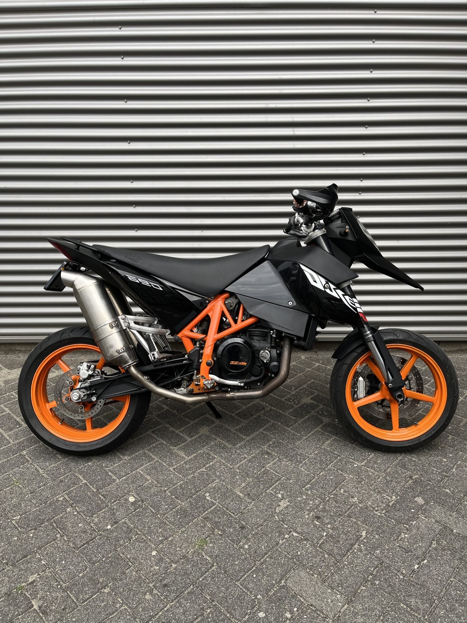 KTM DUKE 690 Supermoto 2007 - Afbeelding 2